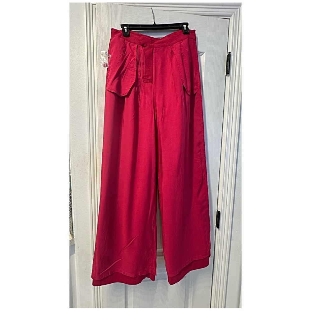 CAMI NYC the Rylie Pant in Raspberry - Picture 8 of 16